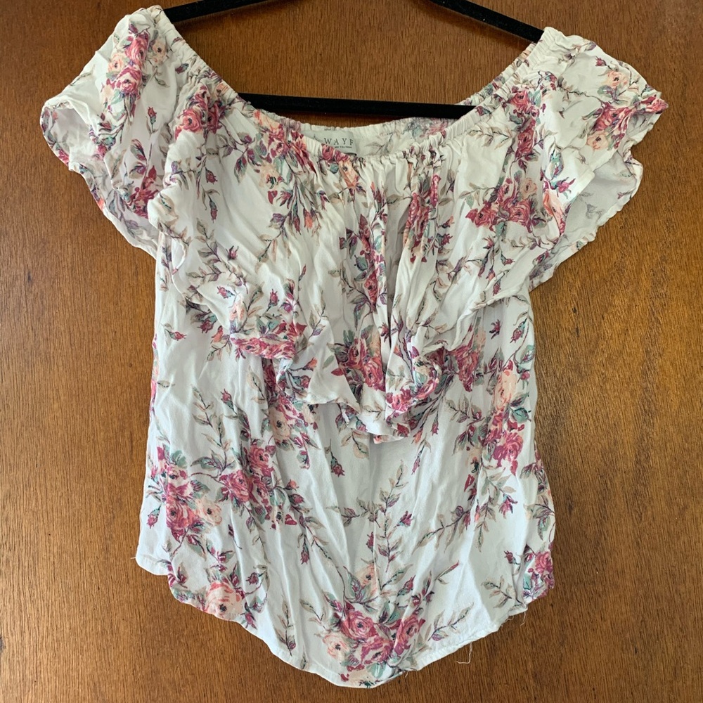 WAYF floral top